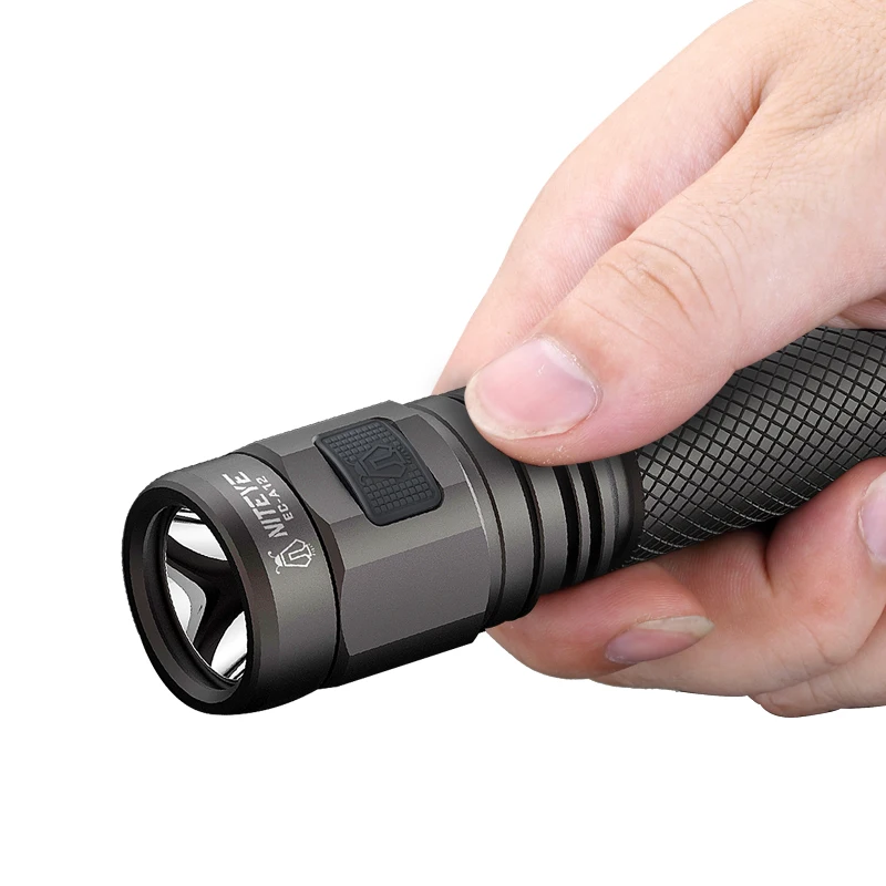 AA батарея Перезаряжаемые фонарик JETBeam EC A12 черный Cree XP L Макс. 380 люмен луч
