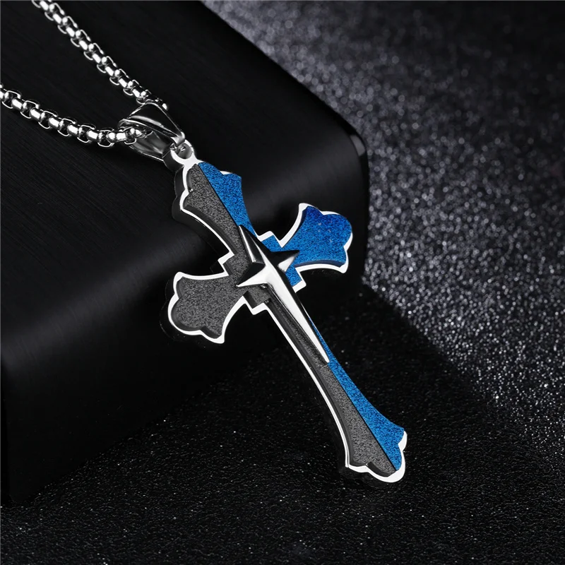 Никогда не Fade мужчина Two Tone крест кулон колье Box цепочка Тупая Полированная