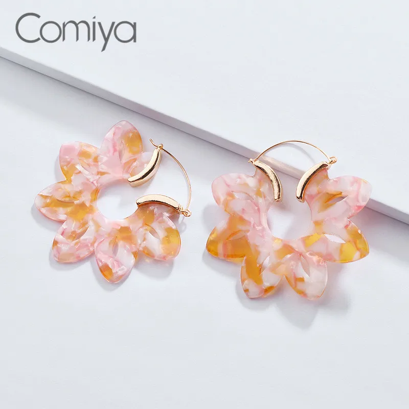 Женские серьги гвоздики Comiya корейские акриловые с цветочным узором большие для