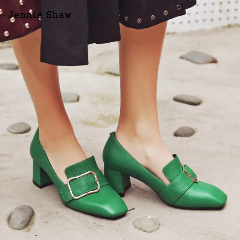 Туфли из натуральной кожи для женщин с квадратным ремешком и пряжкой модные