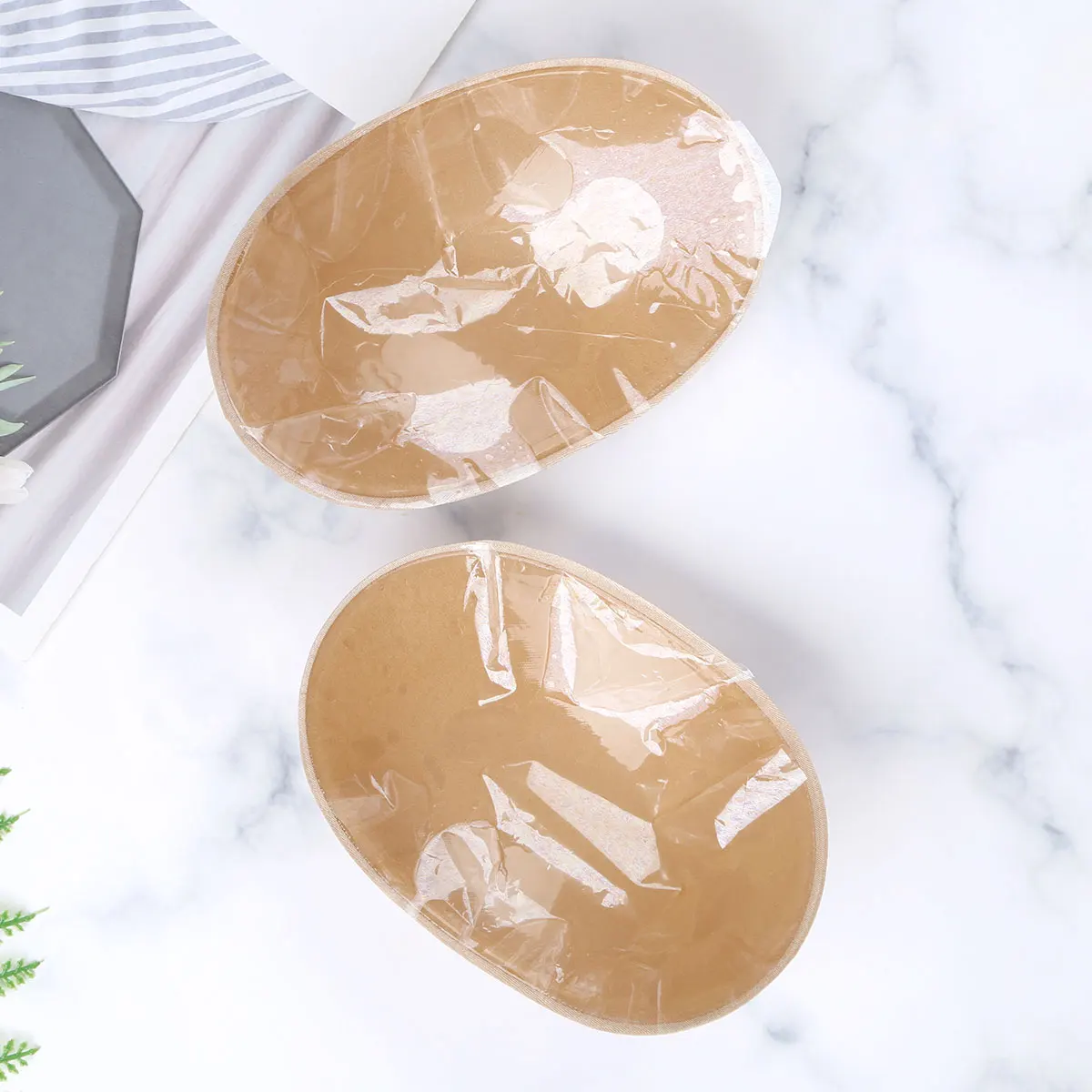 1 пара самоклеящиеся невидимые мягкие защитные мужские фальшивые мускулы цвета