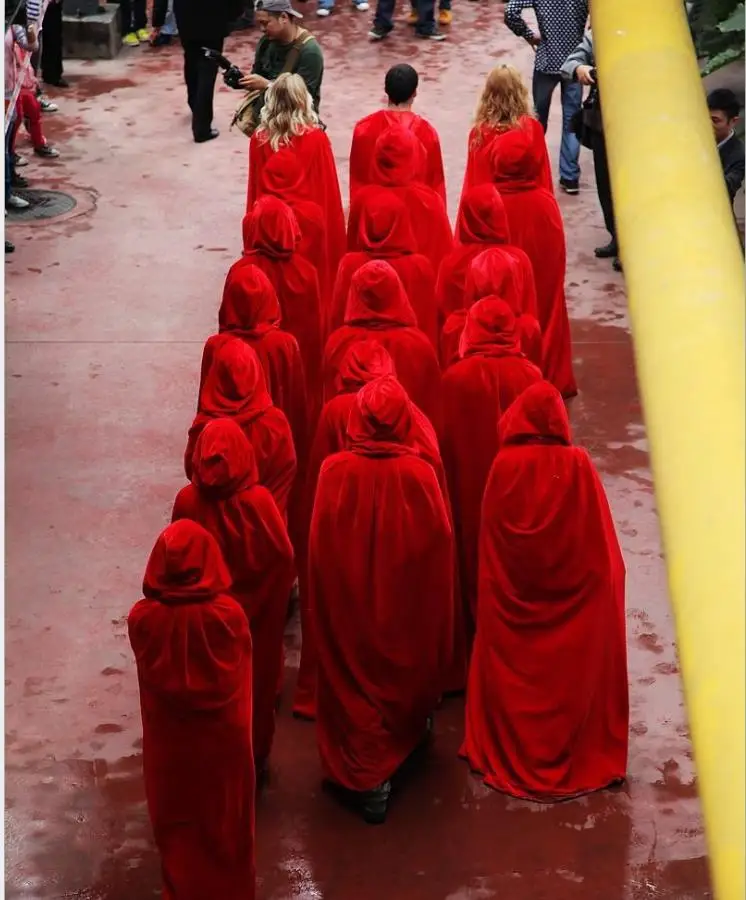 Хэллоуин смерть плащ COS колдуна ведьма Prince и Princess Золотая Бархатная накидка |