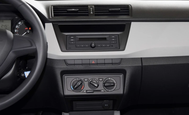 " 2G ram 32G rom Android автомобильный DVD видео плеер gps для Skoda Fabia аудио автомобильный Радио Стерео навигация bluetooth