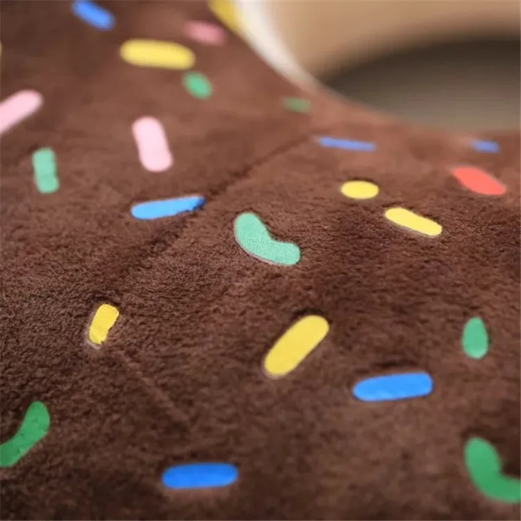 Бесплатная доставка модная плюшевая подушка в виде шоколадных пончиков форме