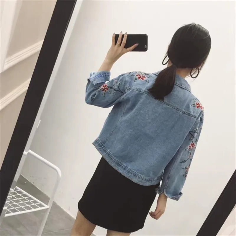 Распродажа винтажные джинсовые куртки женские модные весенние ретро