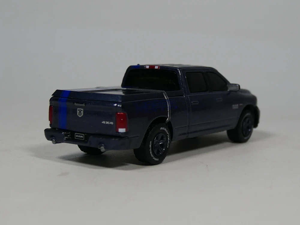 Greenlight 1: 64 2017 Ram 1500 Спортивная литая модель автомобиля| |