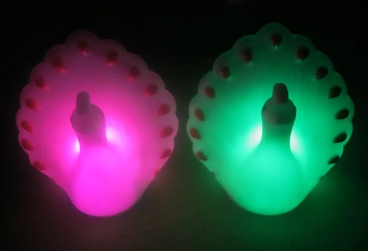 Новый павлин Красочные небольшой светодиодный светильник автоматически