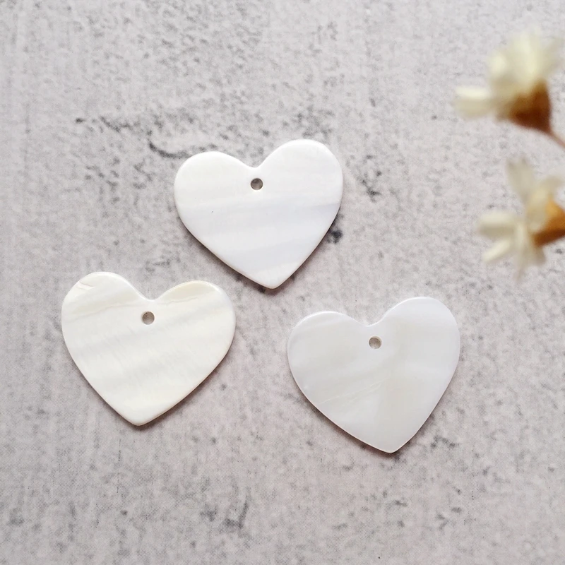 40 шт./упаковка бусины в форме сердца