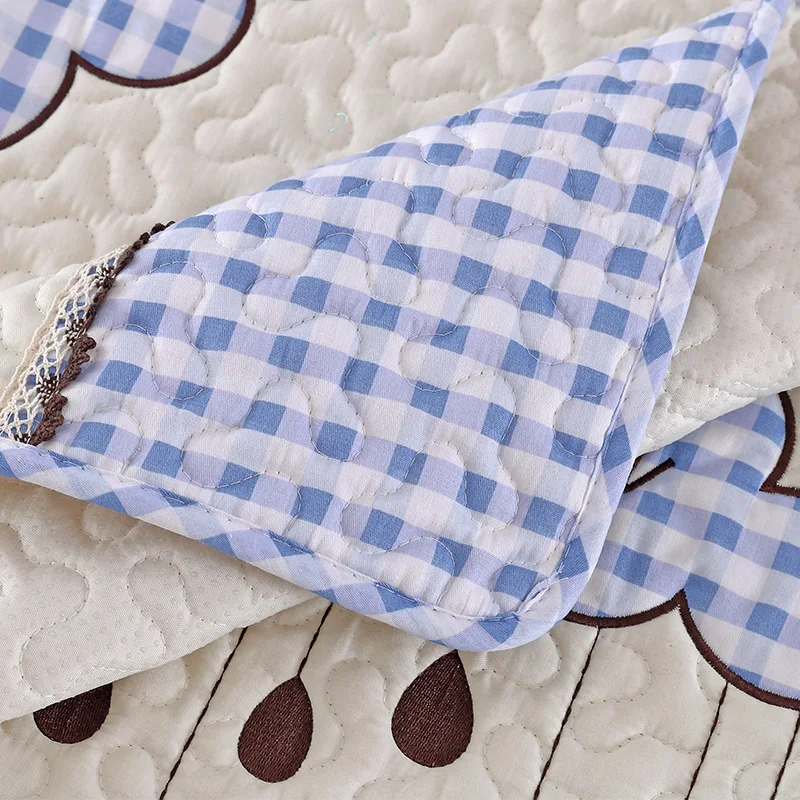 Креативный чехол для дивана с вышивкой в виде облака хлопковый нескользящий