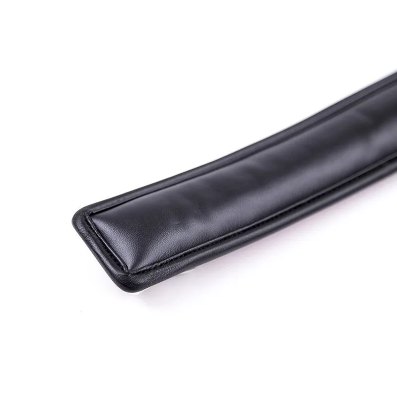 Ошейник из высококачественной искусственной кожи SM с наполнителем губки