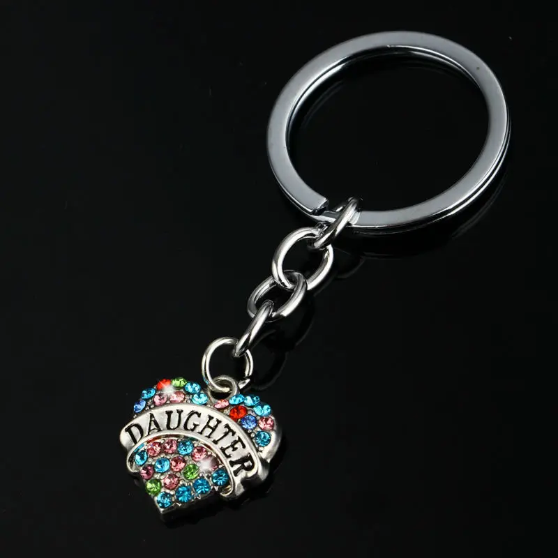 Брелок для ключей с кристаллами в виде сердца мамы Наны племянницы тети сестры -