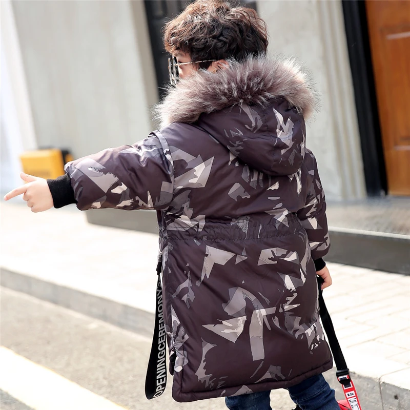 Коллекция 2018 года камуфляжный Детский пуховик длинное плотное зимнее пальто для