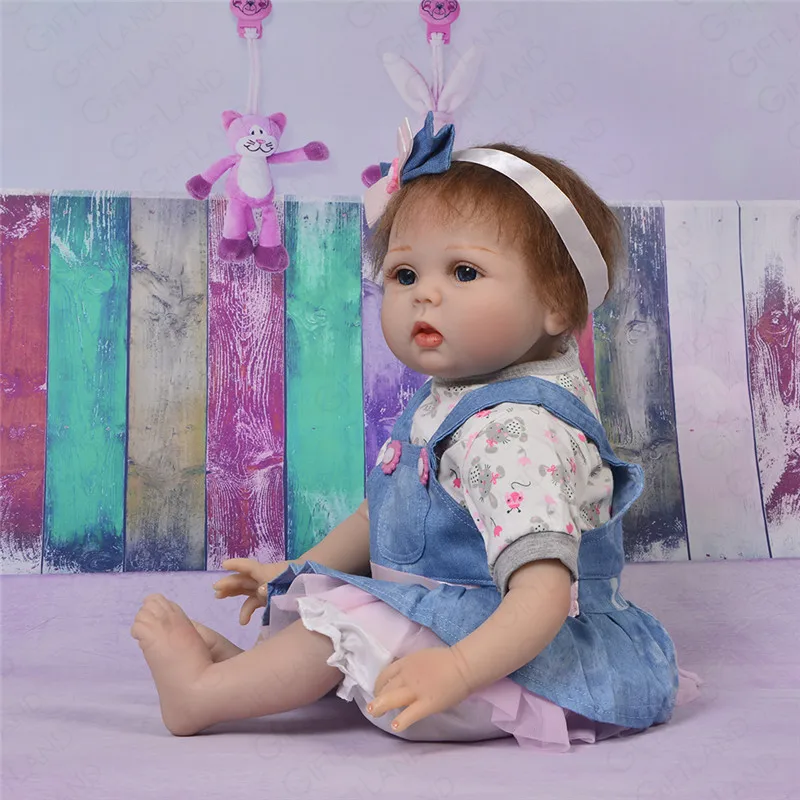 Reborn Baby Doll 22 дюймов милый ребенок с голубыми глазами Кукла младенец живой Boneca