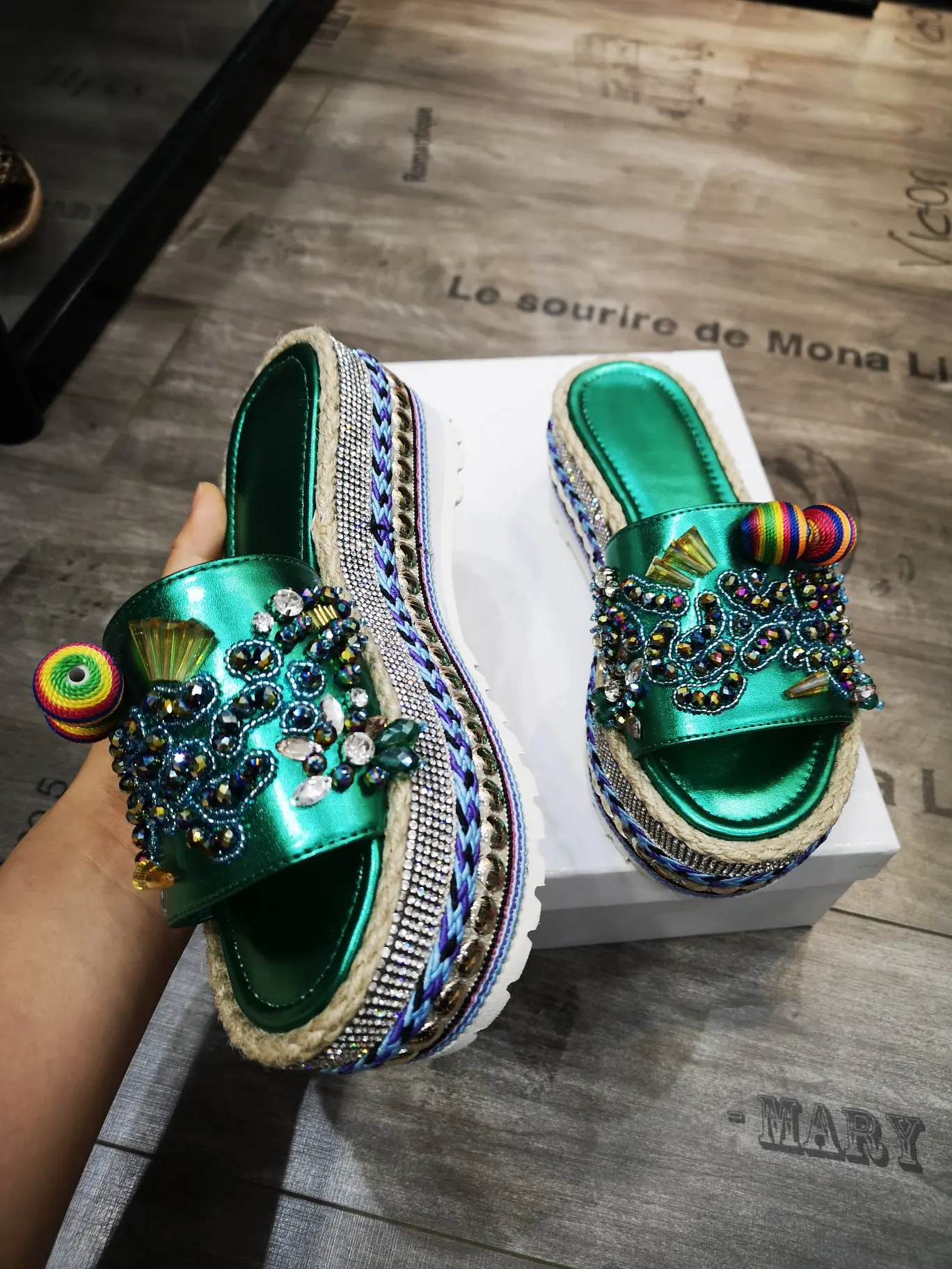 2019 Блестящие модные женские шлепанцы летние женская обувь с украшением в виде кристаллов sandalias Mujer шикарные