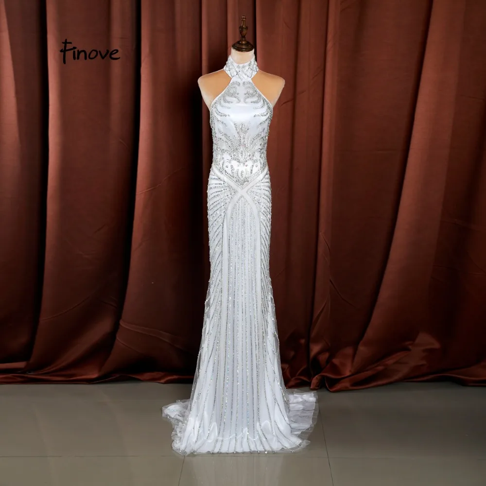 Женское вечернее платье Finove белое Тюлевое в пол с вырезом на шее длинным рукавом