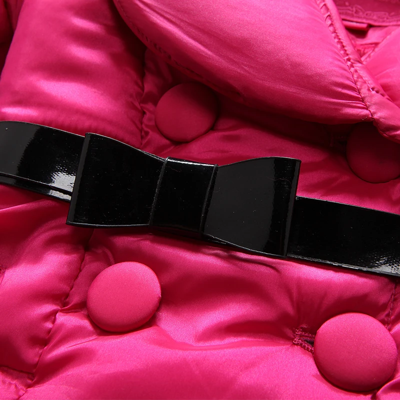 Зимнее пальто с капюшоном для девочек Новинка 2018 года Двубортная парка на молнии