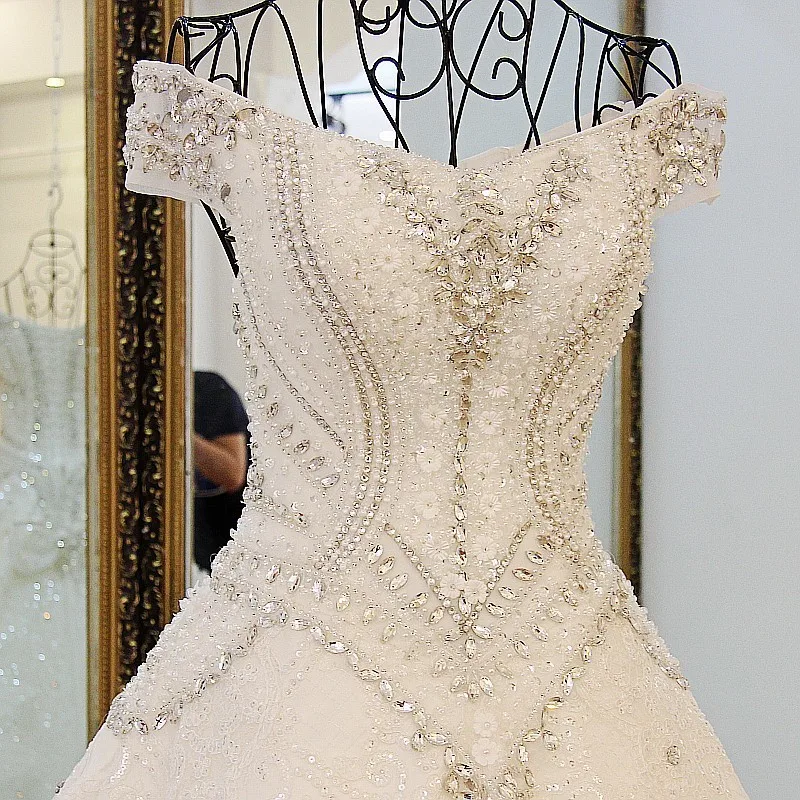 Сложный отделочный хрусталь A Line Свадебные платья 2018 Robe De Mariage Королевский поезд