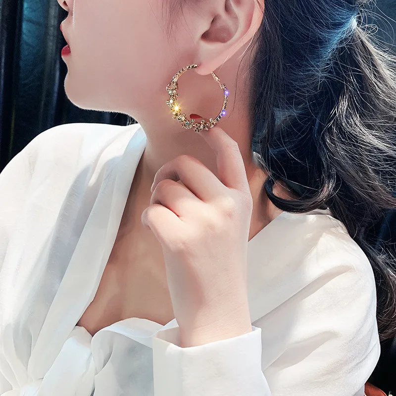 FYUAN Round Geometric Hoop Earrings for Women Bijoux Bohemia Gold Sequin Statement Earring Fashion Jewelry Party Gift