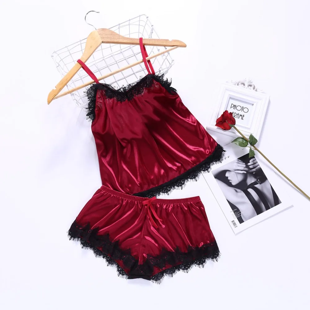 

Sexy Summer Lace Pajamas Sleepwear for Women Sleeveless Spaghetti Strap Pyjamas Satin Cami Top + Shorts Pajamas Sets Nightwear