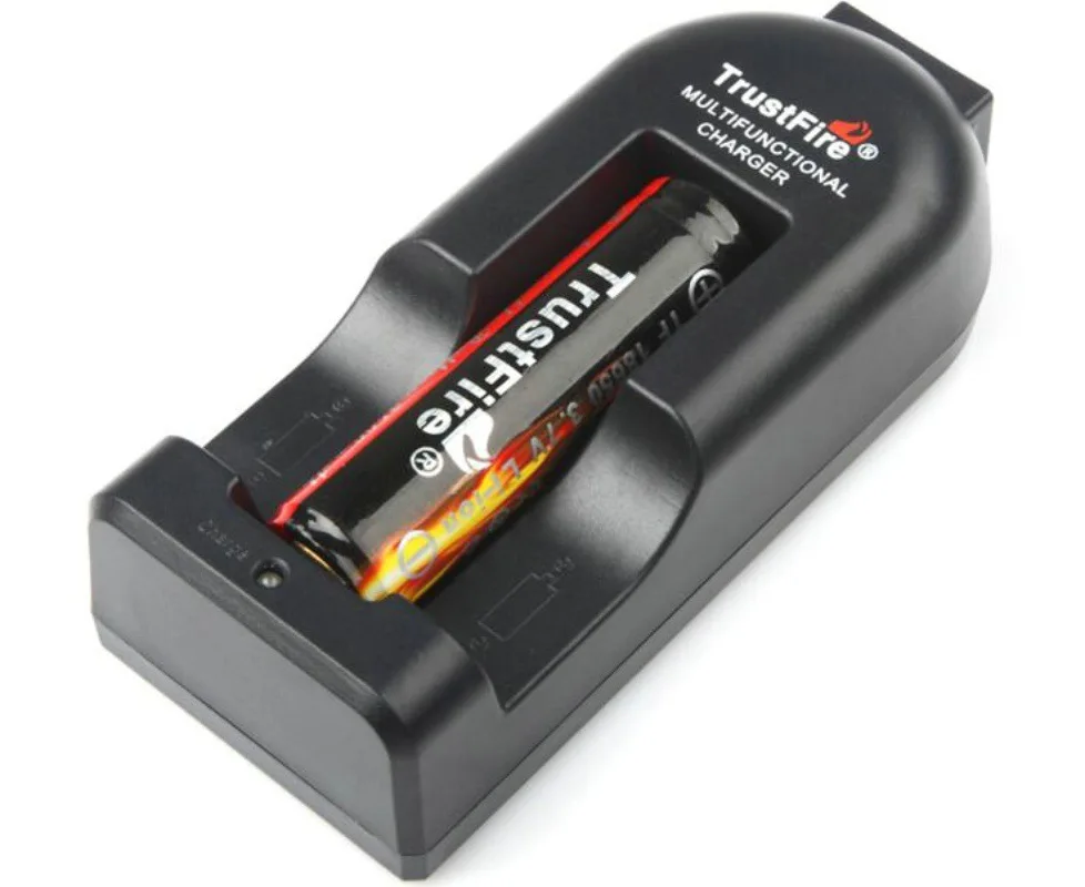 TrustFire TR 002 одноканальный Многофункциональный зарядное устройство для 10440 14500 17670