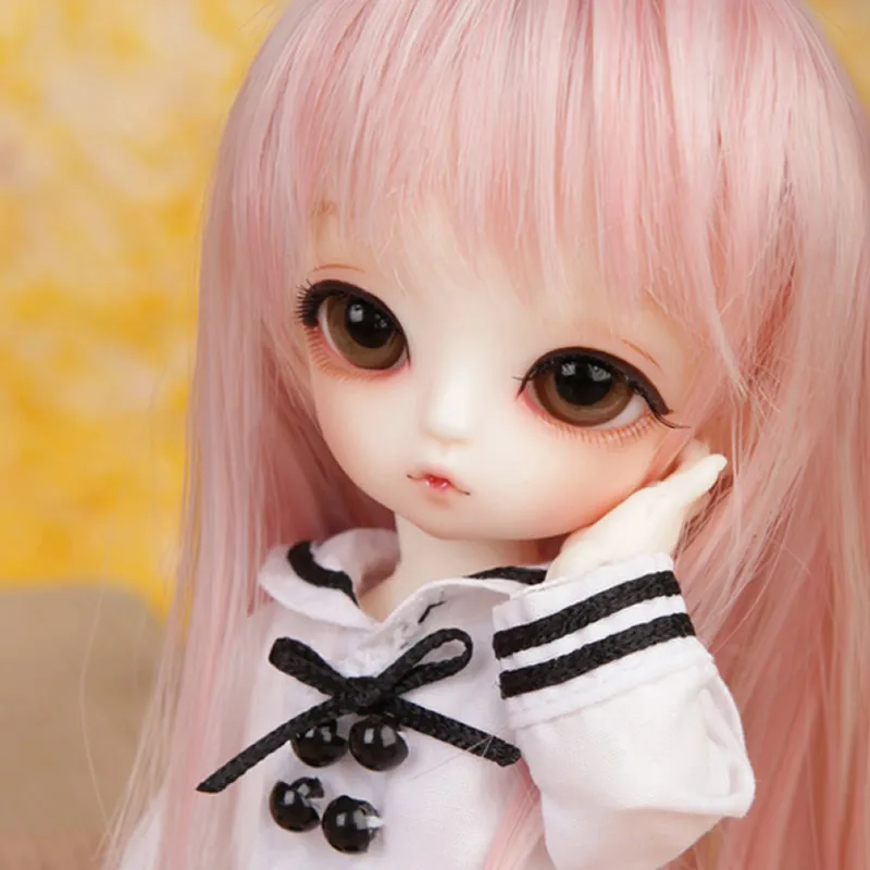 Бесплатная доставка 1/8 шарнирная кукла BJD / SD модная Милая Красивая крошечная из