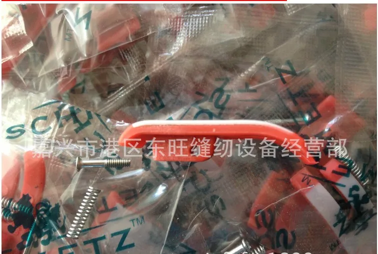 Industrial sewing machine parts Pressure feet foot wear a red lion car MT-18 Chi plastic floor Oxford Teflon pressure plate | Дом и сад