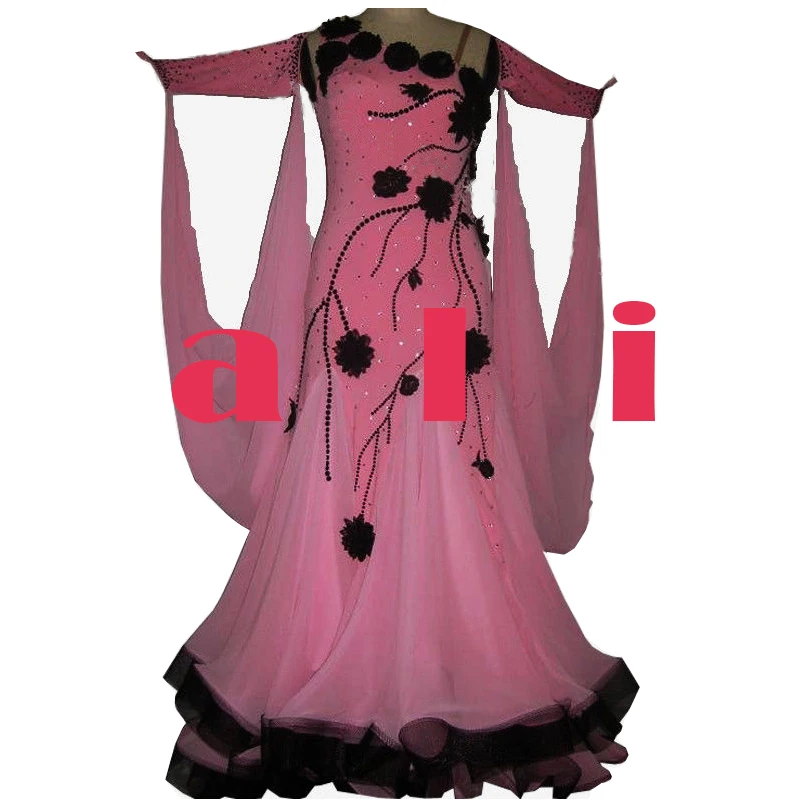 Национальный характер конкурс Производительность костюмы современный вальс