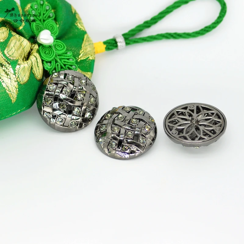 Бесплатная доставка 37 мм металлические пуговицы Стразы для поделок одежды шубы