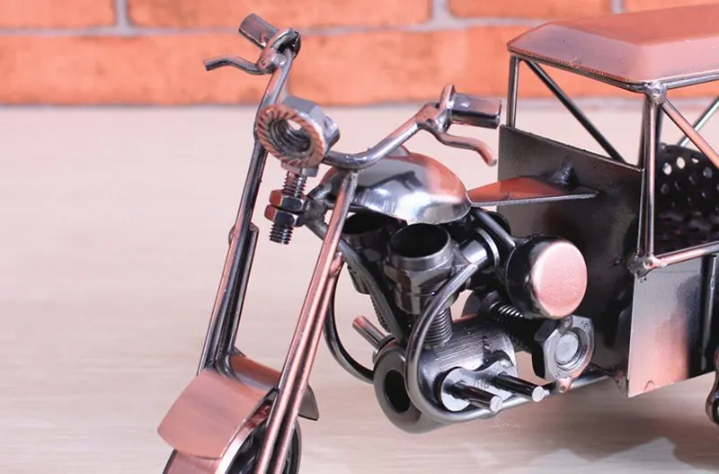 Ретро трехколесный мотоцикл металлическая скульптура винтажный Tuk-tuk железное искусство домашний декор день рождения и фестиваль подарок украшение ремесло