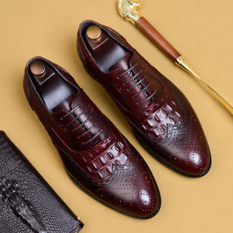 

2019 Fashion Lace Up Crocodile Pattern Luxury Men Leather Shoes Pointed Brock Carved Dress Shoes