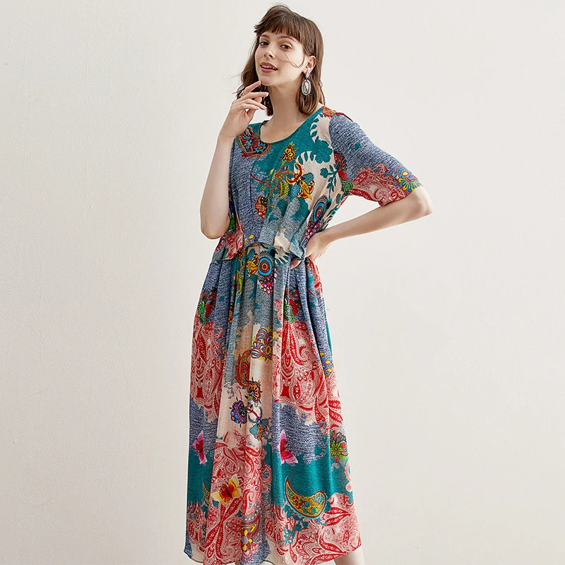 Женское шелковое платье с круглым вырезом и высокой талией простое Мозаичным