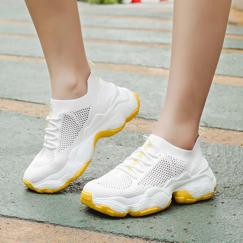 Повседневная Белая обувь женские кроссовки на массивной платформе женская