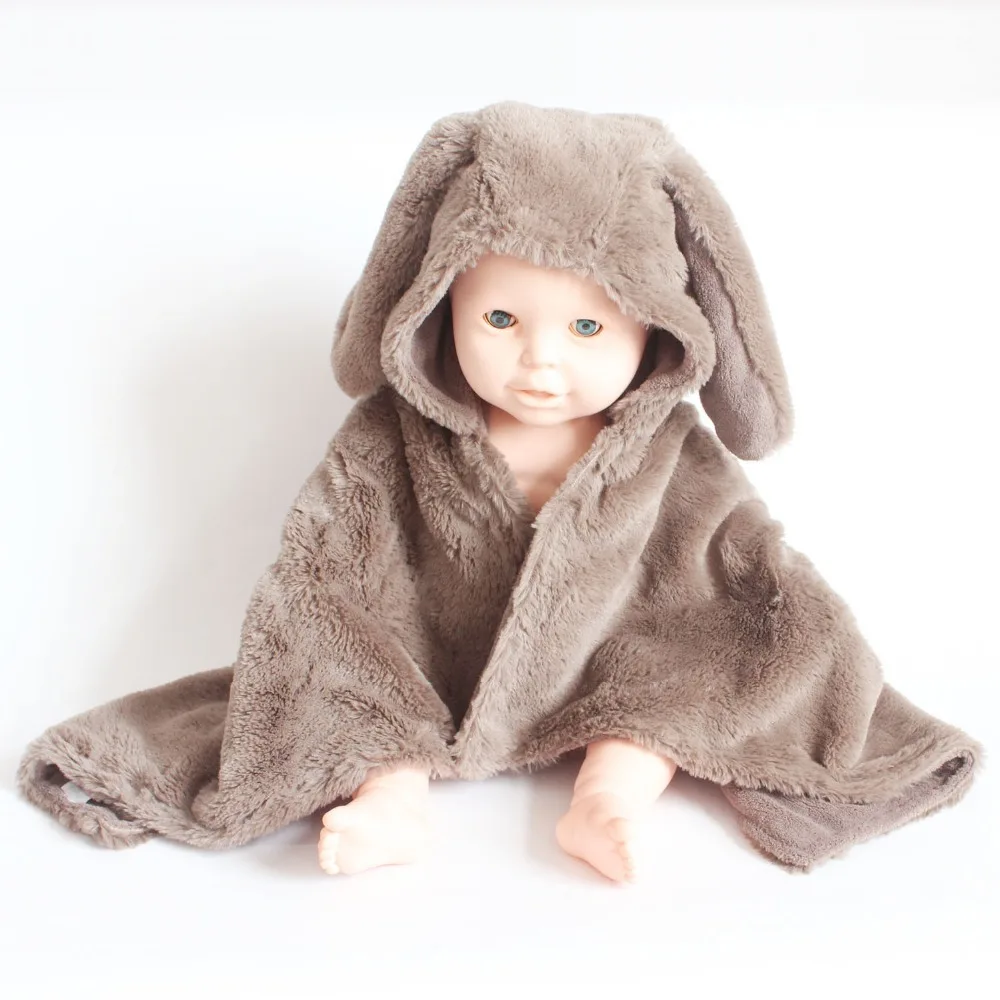 Бесплатная доставка однотонное короткое меховое Детское пальто с капюшоном