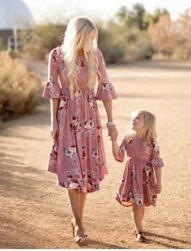 Семейное платье для мамы и дочки одинаковые наряды девочек дочери одежда
