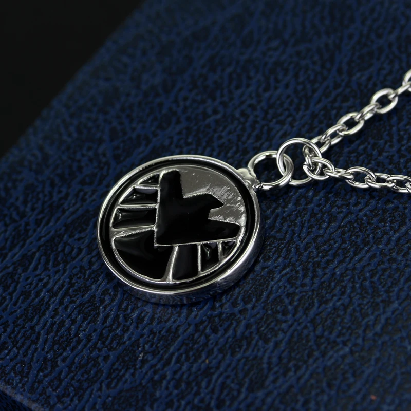 Fashion Jewelry Hot Movie S.H.I.E.L.D. Necklace Shield Badge Black Eagle Enamel Pendant Marvel The Avengers | Украшения и