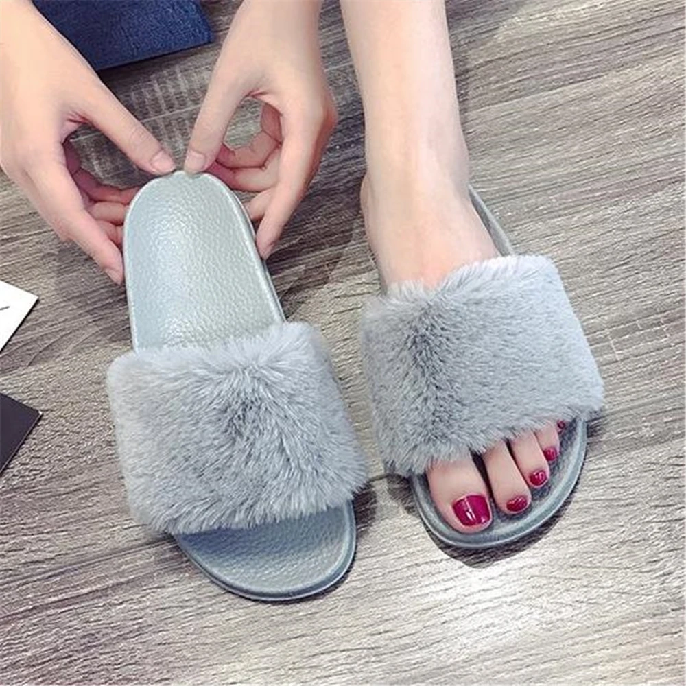 Женская летняя обувь Новинка 2018 года милые босоножки на плоской подошве с мягкой