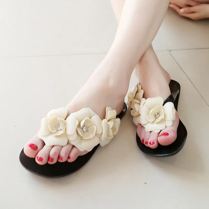Недорогие летние женские шлепанцы с цветами Модные на резиновой подошве Пляжная
