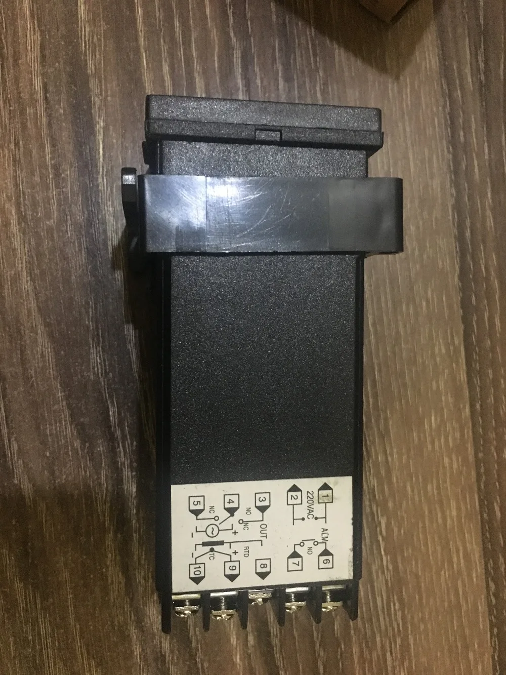 Шанхай AISET XMTG 6000 СЕРИЯ температурный контроллер 6412V твердотельный выход pt100 0 400 220v