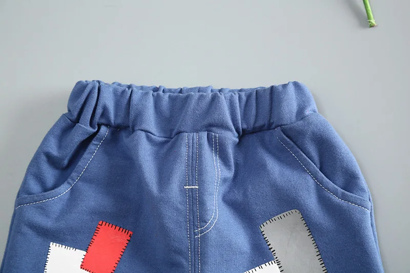 Джинсовые шорты для мальчиков модные хлопковые с соединением внакрой детей