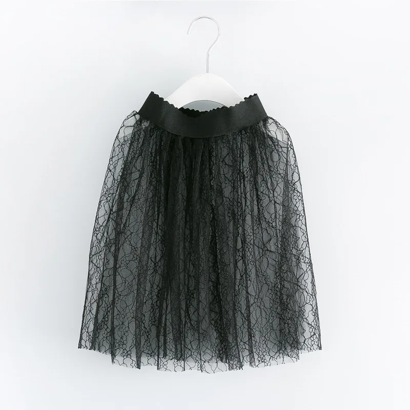 Комплект одежды для девочек летняя футболка с розами и кружевная юбка комплект