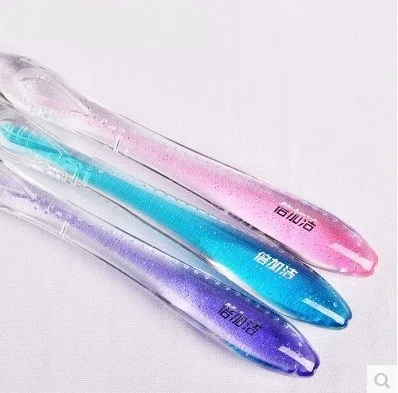 Специальная хорошая зубная щетка при воспалении для глубокой чистки зубов из