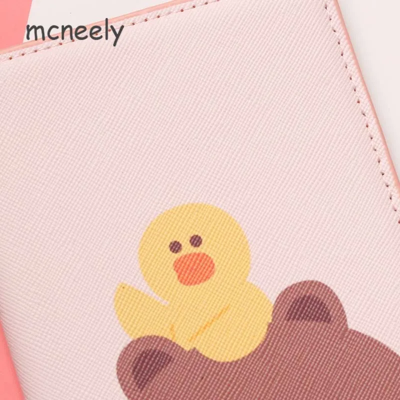 Mcneely/Обложка для паспорта из искусственной кожи с мультяшным медведем, Прямая поставка, для женщин, для путешествий, для паспорта, для самолета, для билета, держатель для ID карты, упаковка 10*14 см