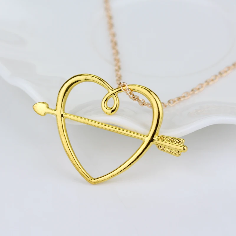 Амур Сердца и Стрелки колье Серебро/Позолоченный Сплав Кулон Ювелирные Изделия