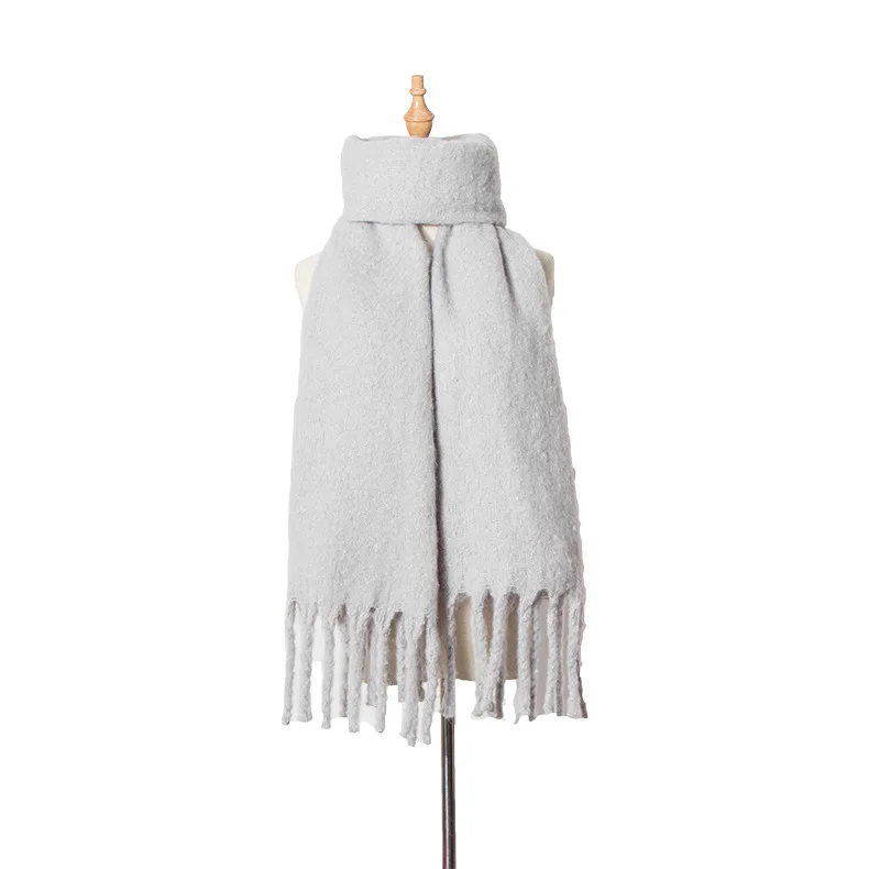 light gray scarf Прямая поставка, Женская шаль-шарф, Осень-зима, роскошный бренд, Sjaals, шейный шарф, модный акрил, чистый кофе, верблюжий цвет, шали с кисточками - Цвет: light gray scarf