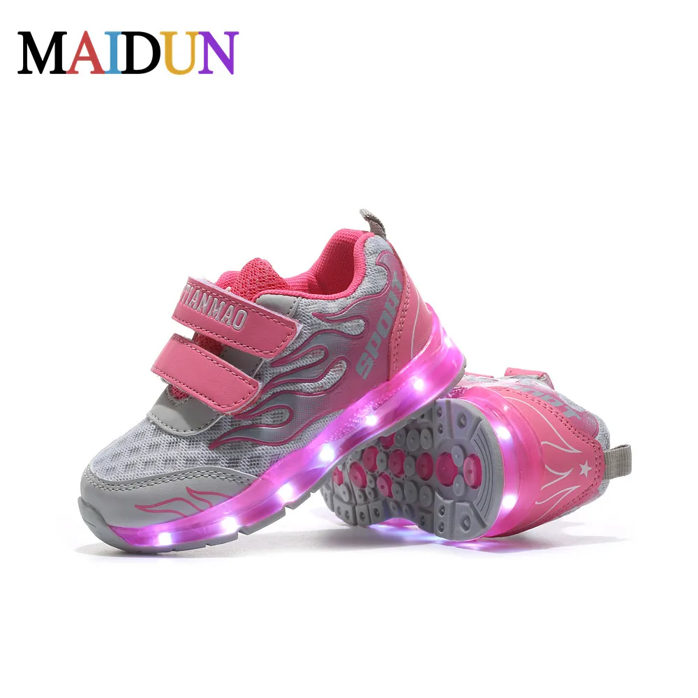 Дети Мода Привела Обувь Мужская Повседневная Квартиры 2017 Мужчины Led световой Light