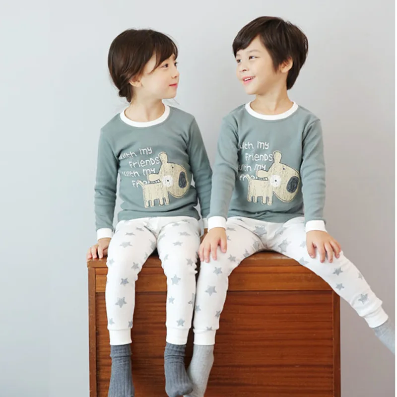 

Комплект одежды для детей, пижамные комплекты для мальчиков, детские пижамы с рисунком жирафа, одежда для сна для девочек, пижамы для малыше...