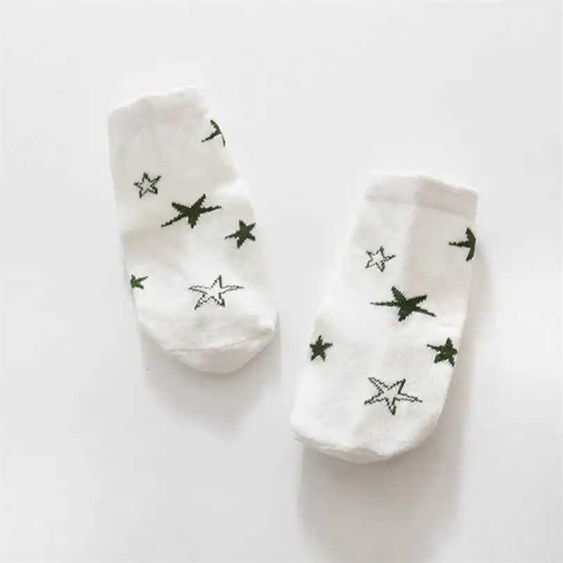 green Kawayi/Очаровательные носки для новорожденных новые весенние короткие носки со звездами нескользящие носки для мальчиков и девочек Детские гетры/Kindersokken - Цвет: green