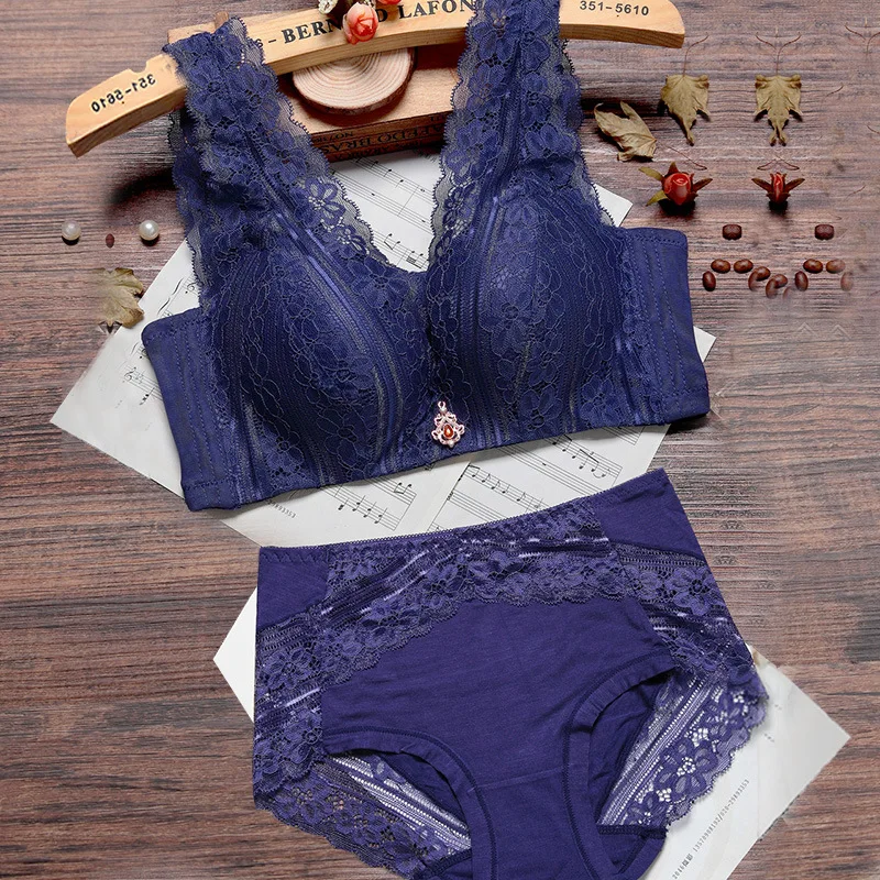 Комплект кружевных бюстгальтеров и трусиков сексуальное женское белье комплект