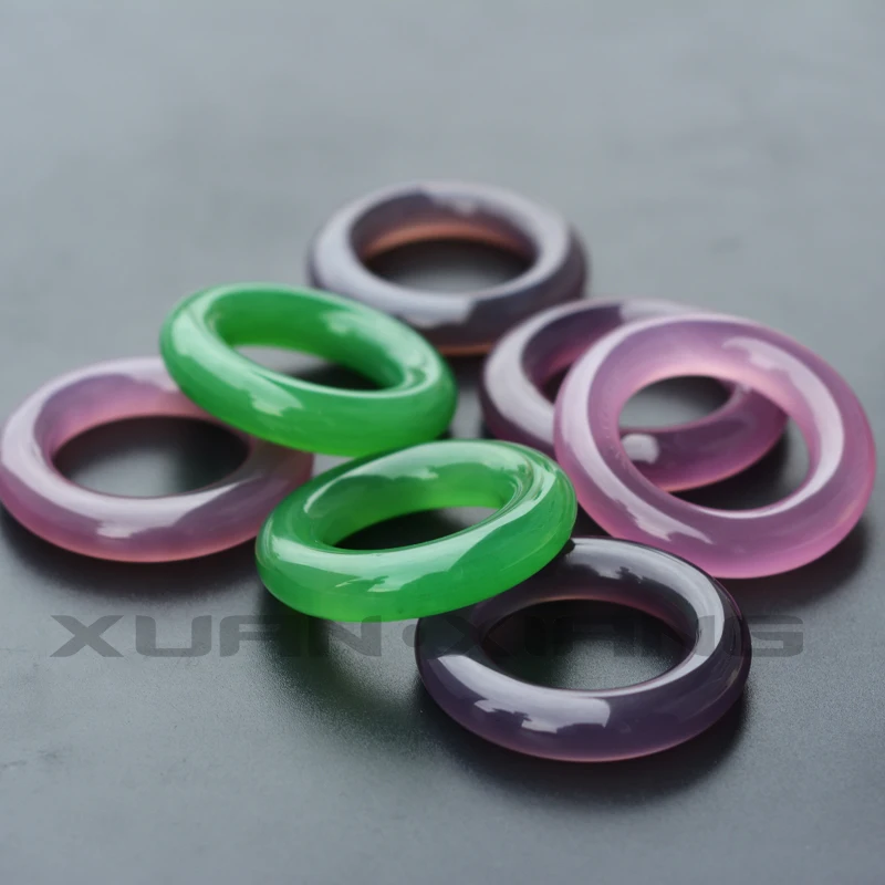 

Drop Shipping Women Necklace Pendant Natural Green Pink Chalcedony Circle Pendant Gift for Female Fashion Jewelry