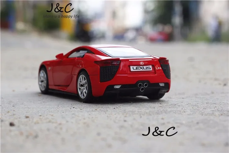 LFA 1:32 Масштаб литая под давлением Металлическая Модель гоночного автомобиля для коллекции Lexus модель вытяжной игрушки автомобиль со звуком и светильник